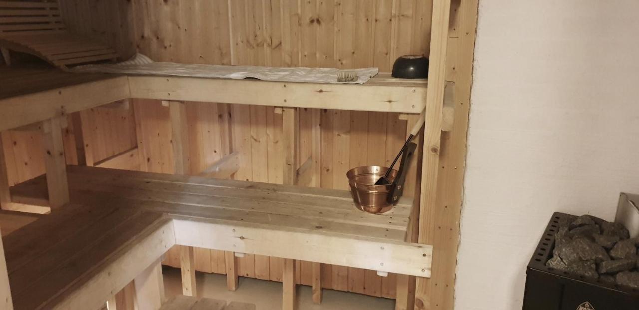 Sydabacka Guest House, A Room With A Sauna Kyrkslätt Eksteriør bilde